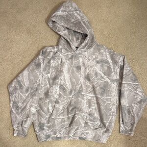 Abercrombie & Fitch Gray Camouflage Hoodie